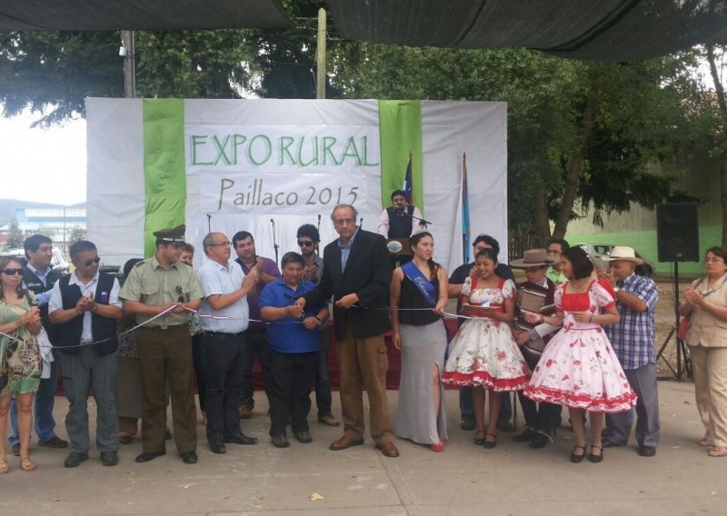 Expo Rural de Paillaco abrió sus puertas con una variedad de productos campesinos