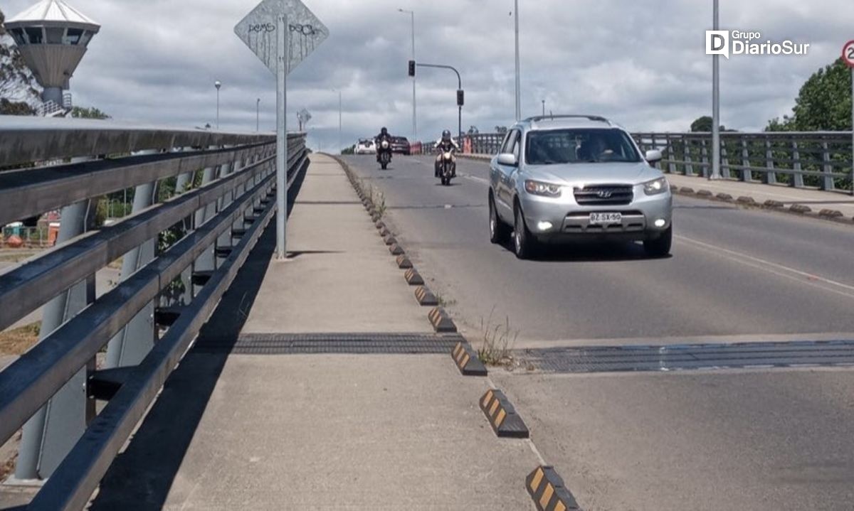 Apertura de puente Cau Cau se realizó sin inconvenientes