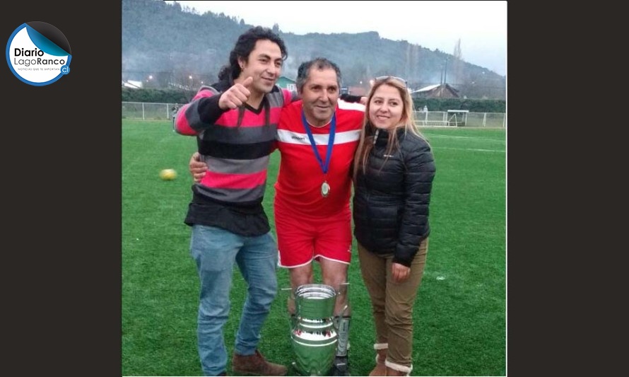 Hoy sábado Arauco despide a uno de sus legendarios futbolistas en el estadio municipal