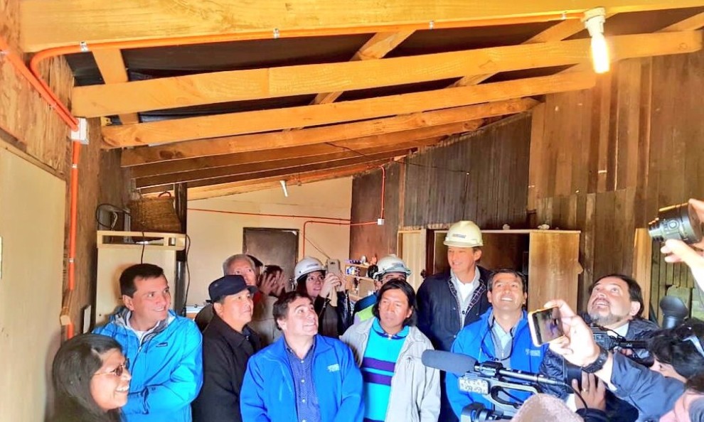 Futrono: Isla Huapi se prepara para tener electricidad por primera vez a través del sol