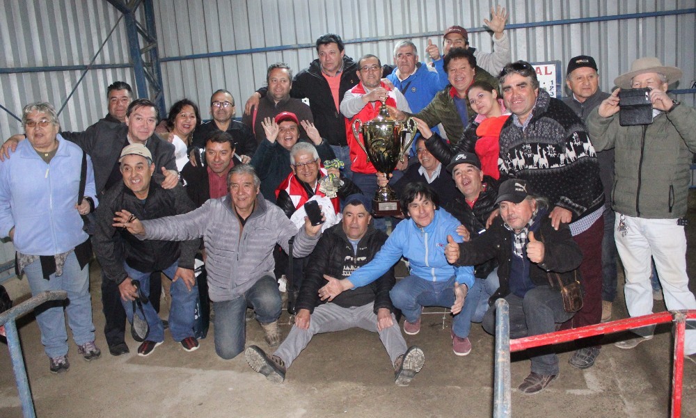 Rayueleros valdivianos se proclamaron campeones regionales