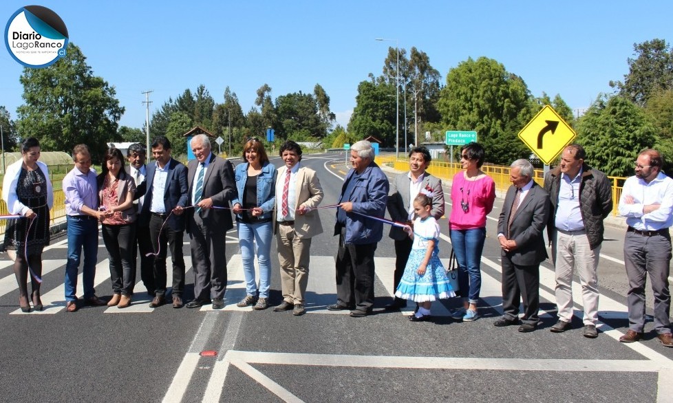 Inauguran tramo asfaltado y mejoramiento vial en la Ruta Río Bueno-Cayurruca