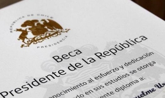 JUNAEB reitera llamado a renovar y postular a las Becas JUNAEB 2018