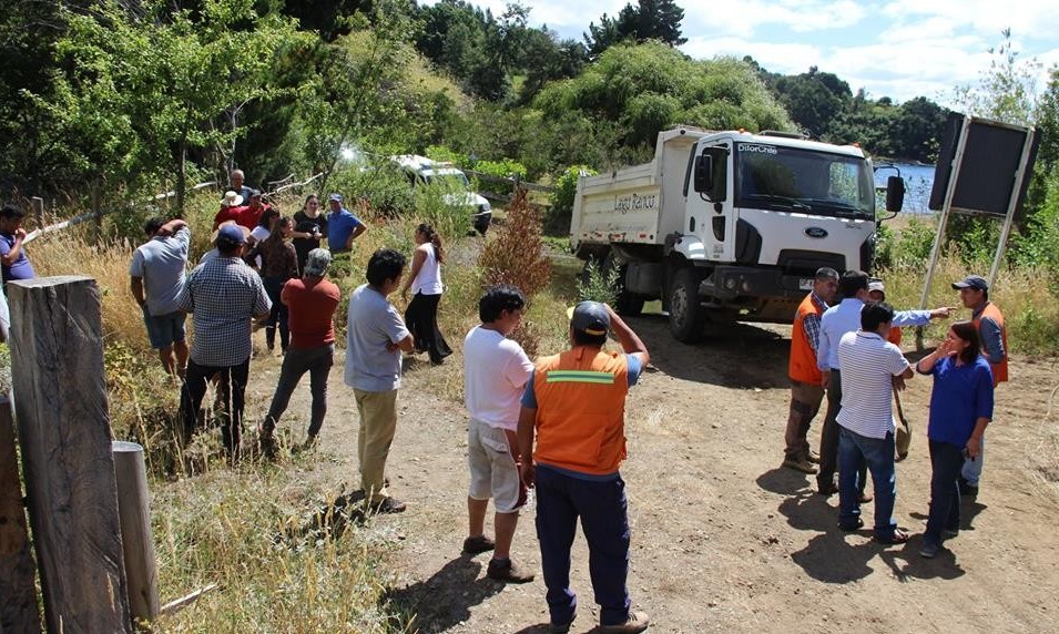 En Lago Ranco comenzaron trabajos de mejoramiento de acceso a playa de Ilihue