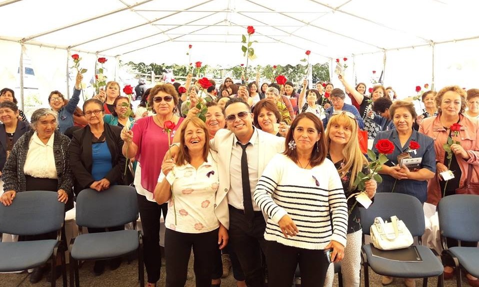 Lago Ranco conmemoró el Día de la Mujer con reconocimientos y jornada de belleza