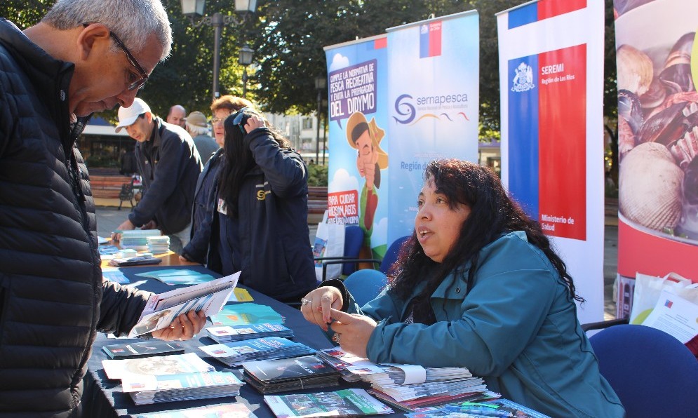 Plaza ciudadana llama al consumo seguro de productos del mar en Semana Santa