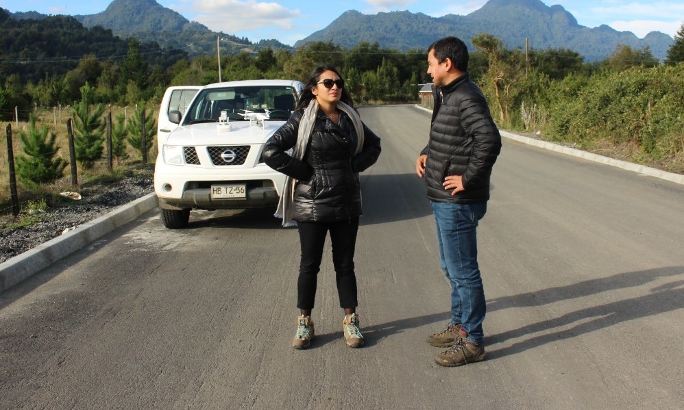 Asfaltado El Arenal-Illahuapi y reposición de la Costanera de Lago Ranco entran en última fase