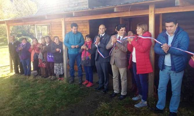 Lago Ranco: Ensenada inauguró sede social y comunitaria