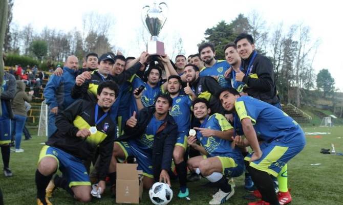 Cerro Porteño se coronó campeón del fútbol rural en Panguipulli
