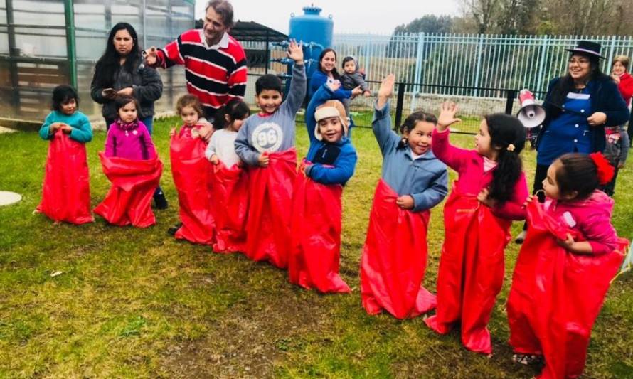 Jardín infantil de Folleco celebró Fiestas Patrias rescatando tradiciones