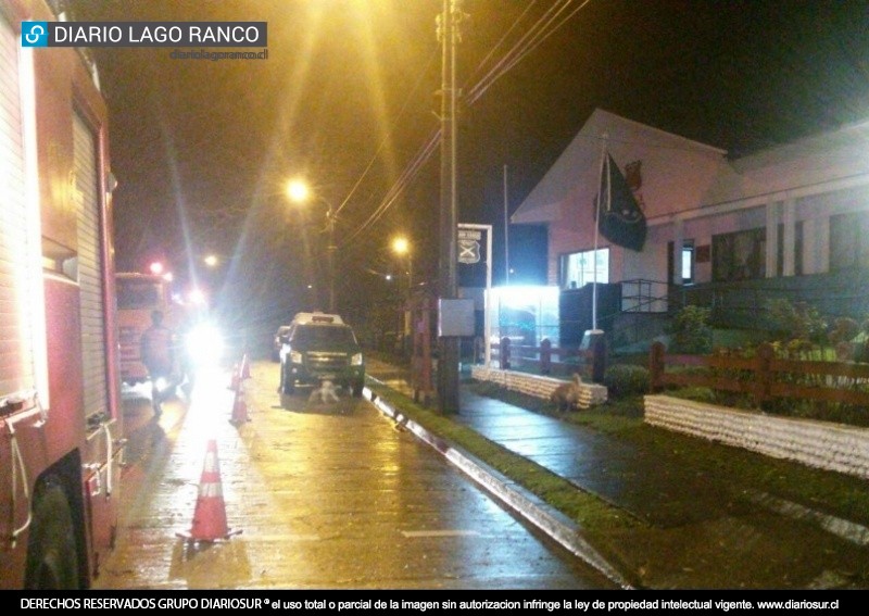 Bomberos logró controlar principio de incendio en Tenencia de Lago Ranco