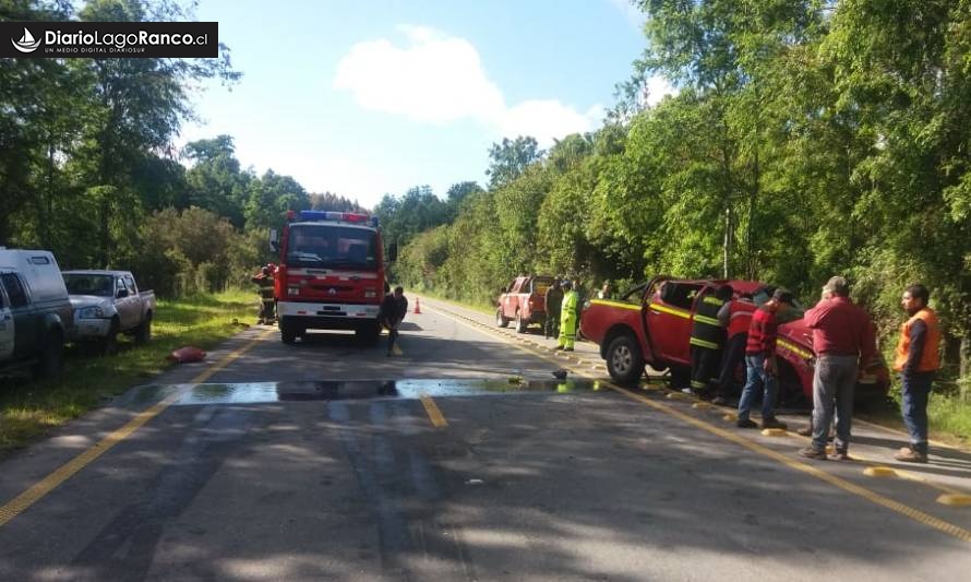 Un joven murió y otro resultó lesionado tras grave accidente en Lago Ranco