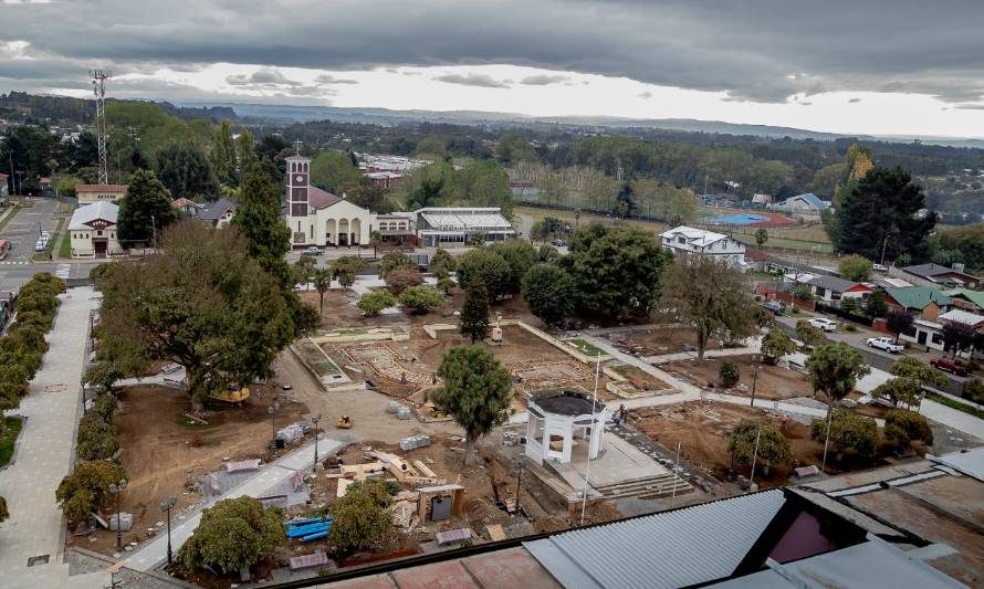 Plaza de Armas de Río Bueno será inaugurada en agosto de este año