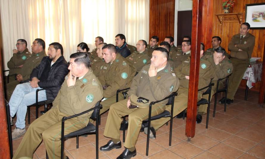 Ministerio de la Mujer comenzó ciclo de charlas a Carabineros de Los Ríos