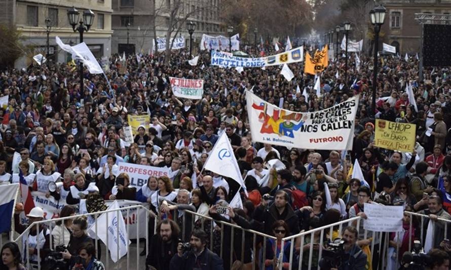 Profesores rechazan propuesta del Gobierno y paro continúa por quinta semana