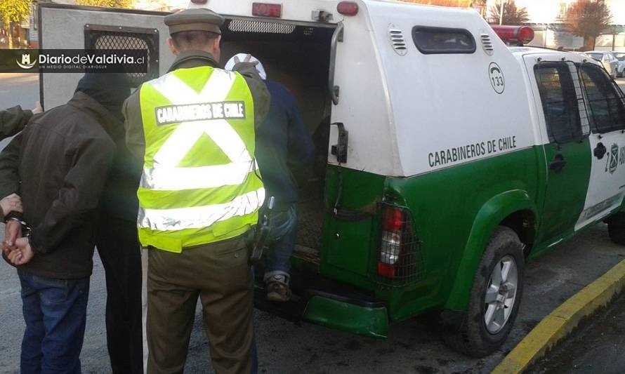 Carabineros de Valdivia evitaron robo de local comercial