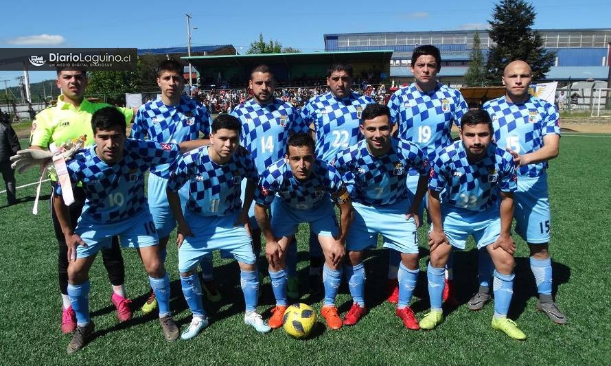 Selección laguina parte a disputar nacional de fútbol a Punta Arenas

