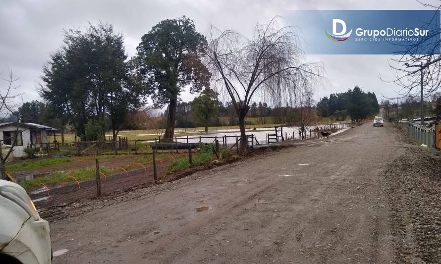 Lograron canalizar aguas desde terreno inundado en Vista Hermosa, Futrono