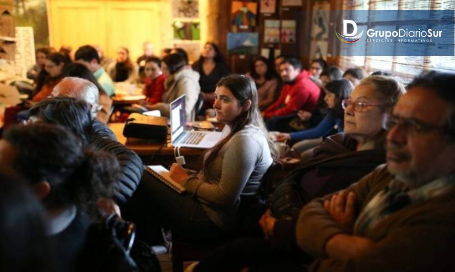 Con diálogo de expertos y participación ciudadana, Explora La Araucanía inicia ciclo de coloquios sociocientíficos online 
