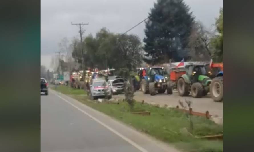Empresarios del agro se movilizan en apoyo a camioneros