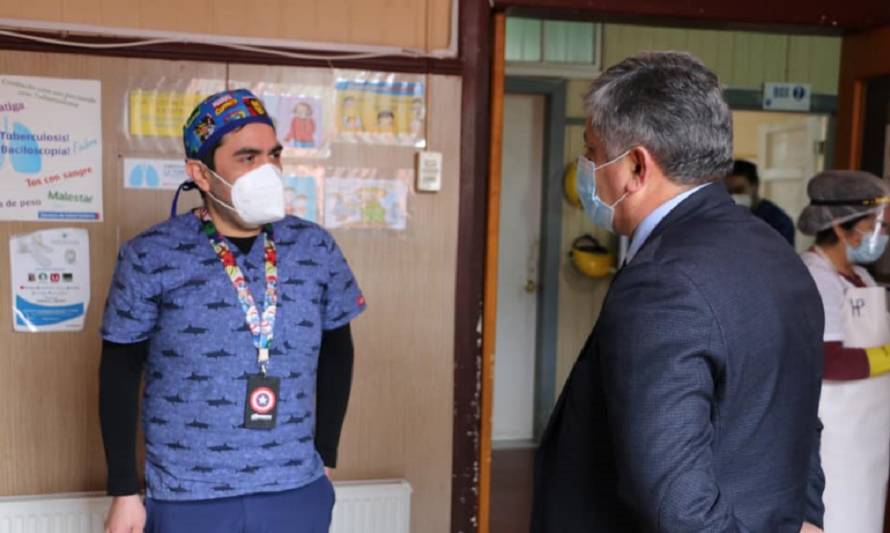 Conmemoran Día del Hospital reconociendo labor de funcionarios en pandemia