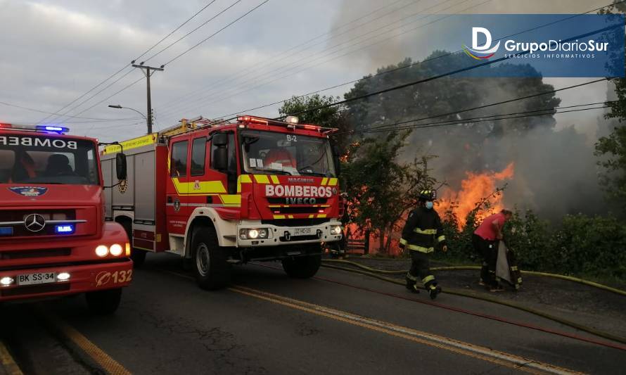 Incendio consumió casa habitación en Lago Ranco