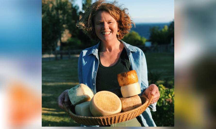 Paulina Retamal Schmidt, la productora de queso de cabras que pastorean libres frente al lago Llanquihue 