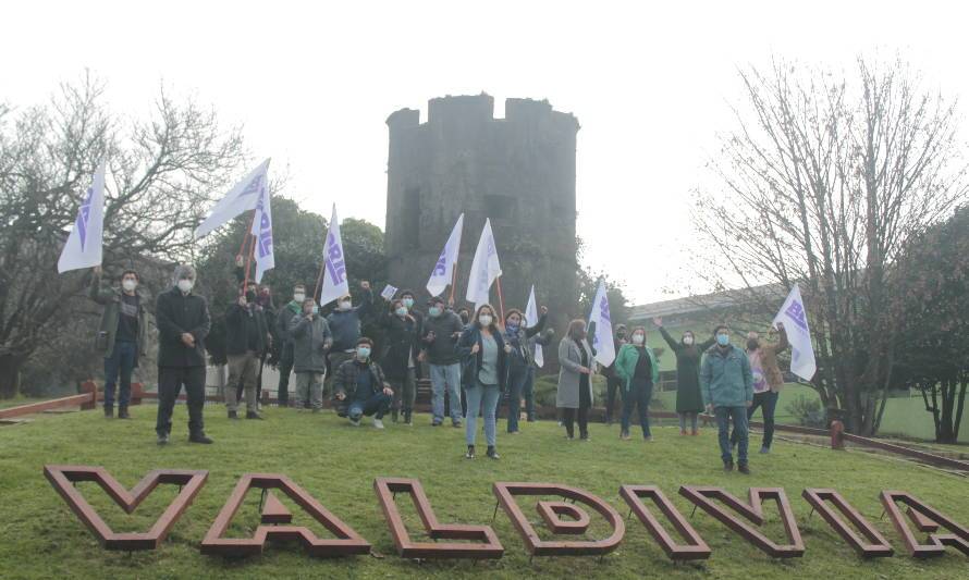 Comando de Gabriel Boric inició su campaña en Valdivia