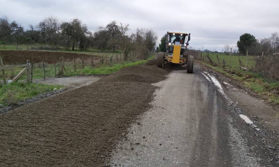 Aprueban proyecto de asfalto de camino rural en Río Bueno