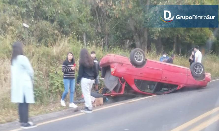 Reportan accidente vehicular en el puente Iculpe en Lago Ranco