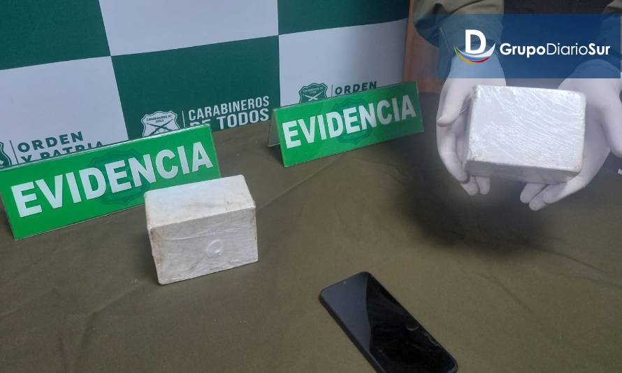 Sorprenden en Lanco a sujeto con más de 1900 dosis de cocaína