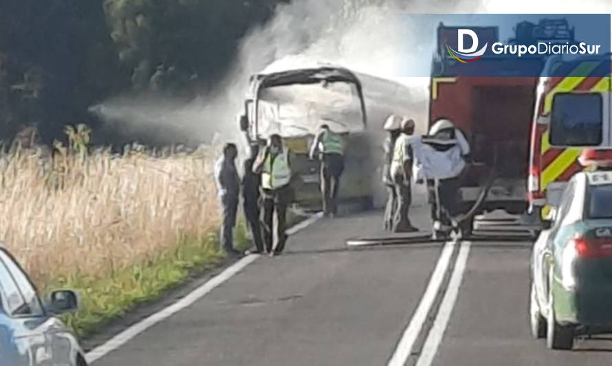 Confirman plan para traslado de alumnos tras incendio de bus en Lago Ranco