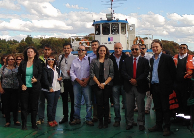 Millonaria inversión de 1400 millones sumará una nueva barcaza y embarcadero para Isla Huapi
