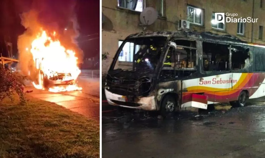 Un microbús resultó destruido al incendiarse en plena calle en Valdivia