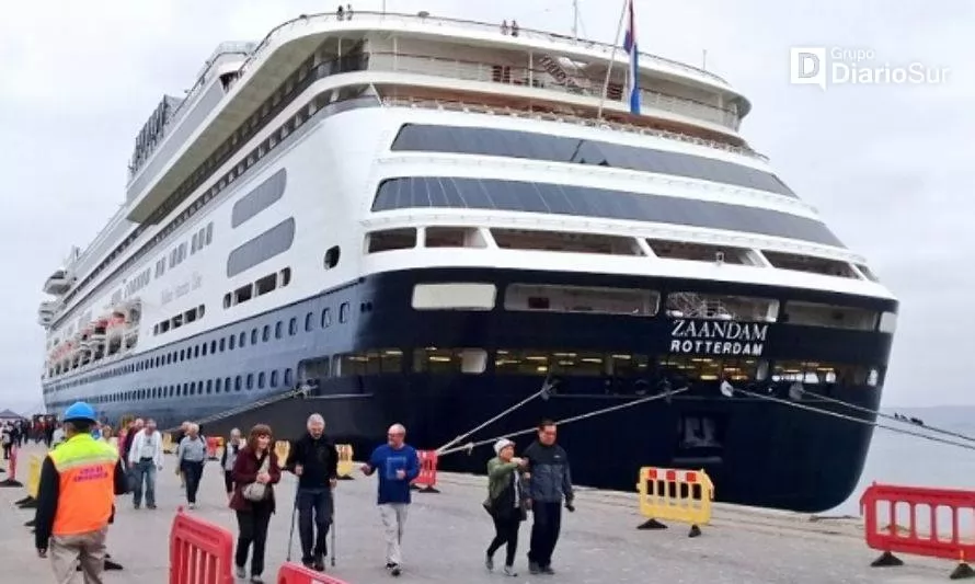 Bahía de Corral espera la llegada de cuatro cruceros con más de 1.500 turistas