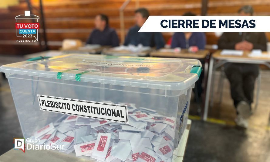 Comienza cierre de mesas y parte el conteo de votos