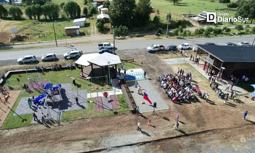 Lago Ranco recupera una nueva plaza recreativa para la comunidad