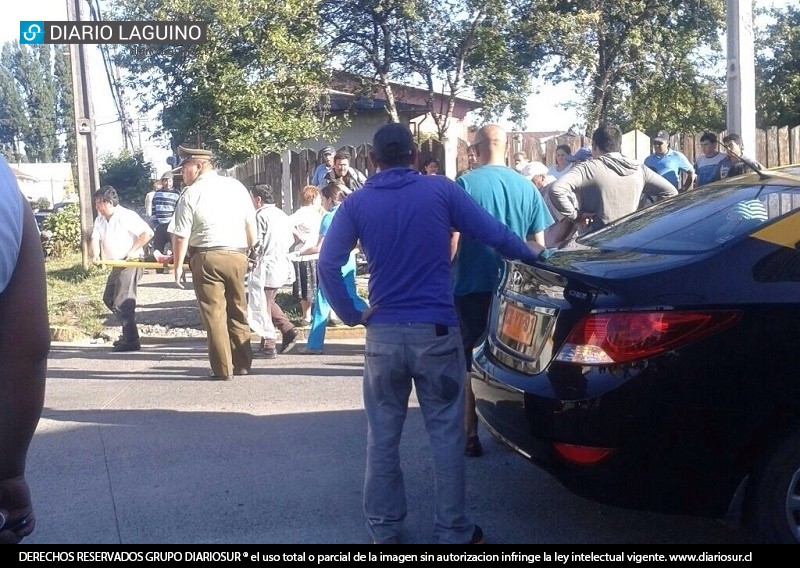 Camioneta atropelló a una madre y a sus dos hijas en el centro de Los Lagos