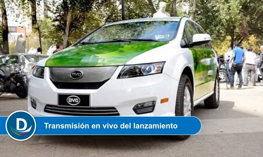 Lanzan programa "Mi Taxi Eléctrico" en Valdivia
