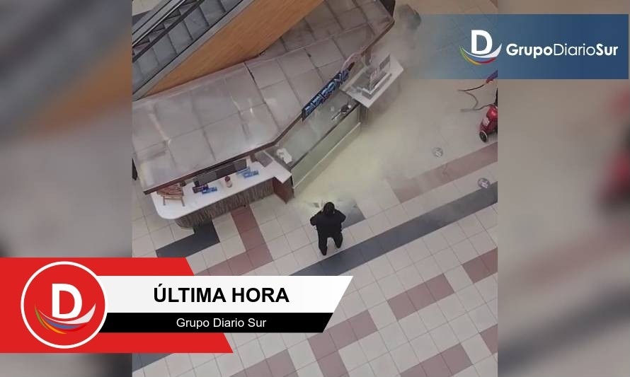 Emergencia ocurrió al interior de Mall Plaza Los Ríos