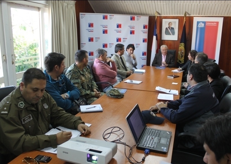 Seis comunas de Los Ríos suspenden clases por presencia de ceniza provenientes del  Volcán Calbuco