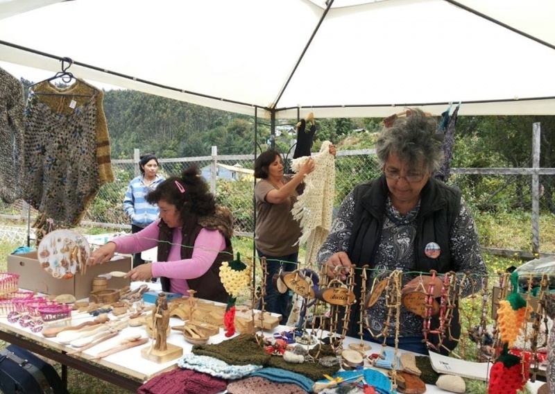 Cuatro artesanas de Lago Ranco participaron en la 3° Feria del Emprendimiento Intercomunal