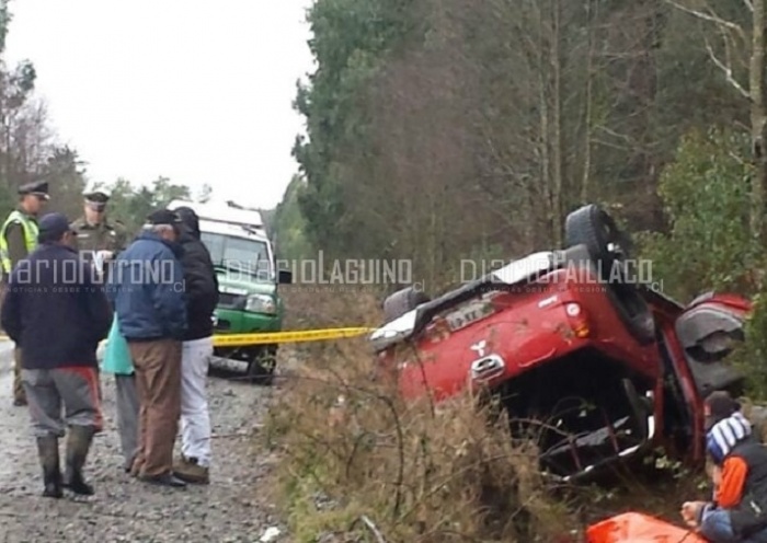 Hombre de 44 años murió en volcamiento en sector rural de Paillaco